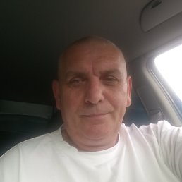 Igor, 47, 