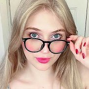 Lina Tricia, 32 ����, ������