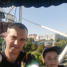 Igor, 43, 