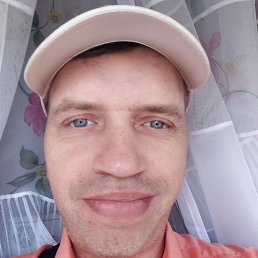 Majk, 44, 