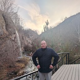 ������, 34 ����, ������������