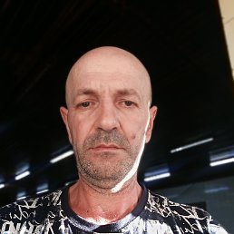 Roma, 42 ����, ��������
