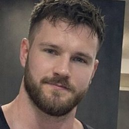 Roman, ������, 39 ���