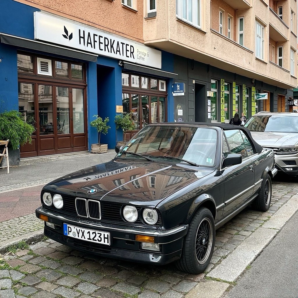 #BMW #325i (#E30) #Cabrio in Berlin