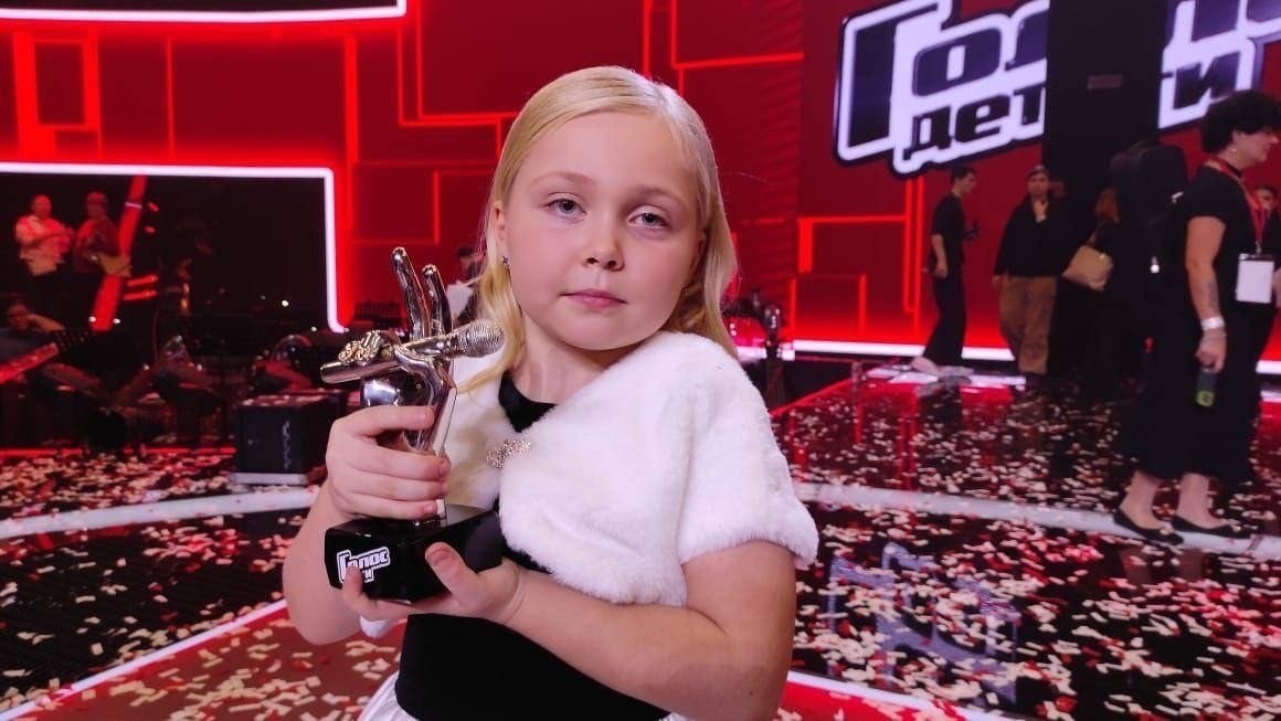  8-    12-   .        ...