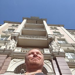 ���, ������, 52 ����