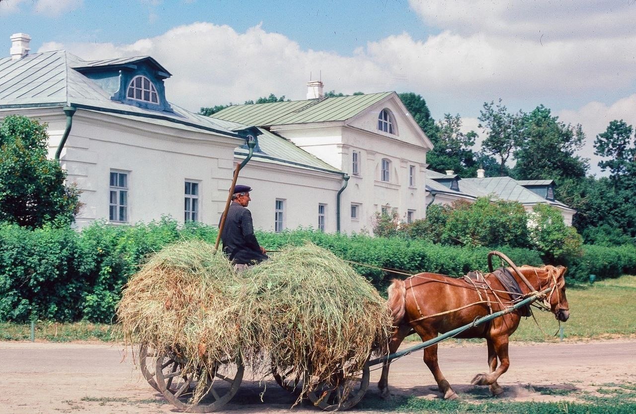 Дом Льва Толстого в Ясной Поляне. 1979 год. | Назад в СССР | Фотострана |  Пост №2708088925