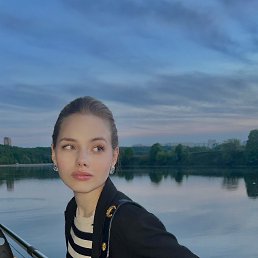���� Alena, ������, 28 ��� - ��������� 26 ������� 2025