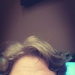 Frau, 44, 