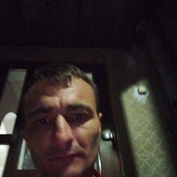 Cheptea Sergiu, 43, 