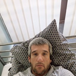 Alnasr, 37, 