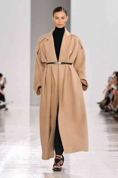              Max Mara.   ... - 10