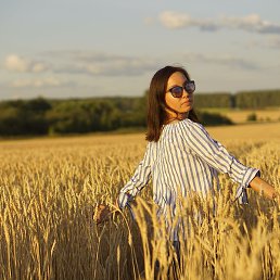 ������, ������, 44 ����