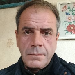 Petr, , 48 