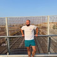 �������, 37 ���, �����������