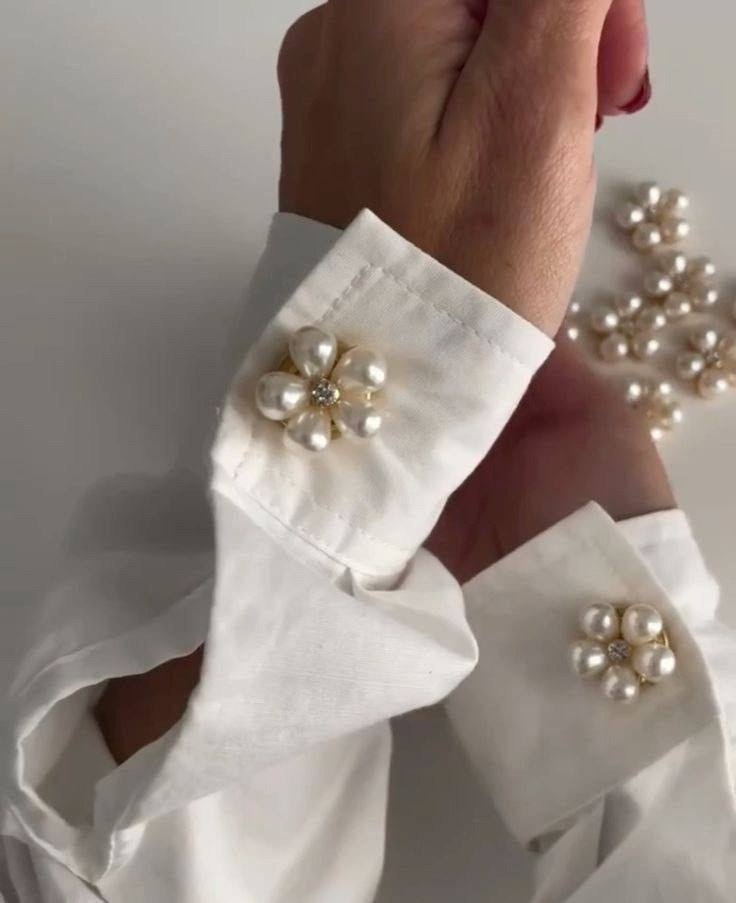 Тончайшая работа, где каждая бусина — как штрих на холсте. Украшения и аксессуары, расшитые вручную, ... - 6