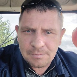 Aleksandr, , 41 