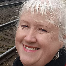 Ina, ������, 62 ����