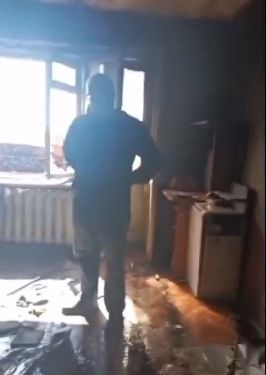 Зумерша сожгла квартиру ради эффектного ТикТока — 19-летняя сверхразумка из Татарстана хотела ... - 2