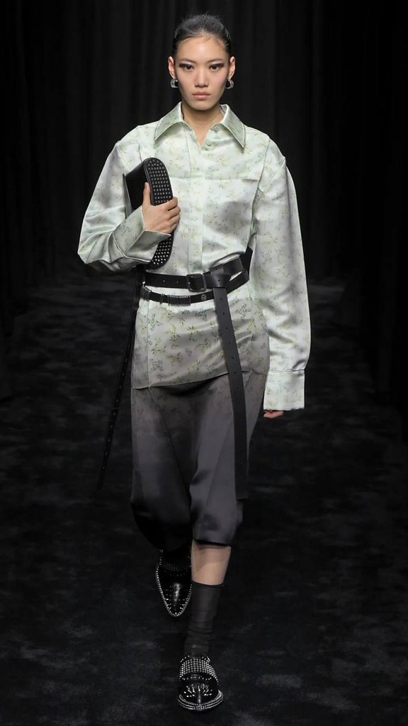   Jil Sander,  2025,         ... - 6