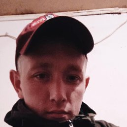 Vadim, 28, 