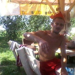 Andrej, , 42 