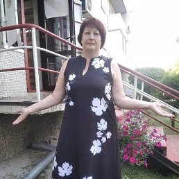 Irina, 57, 