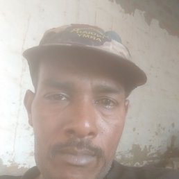 Pardeep, 37, 