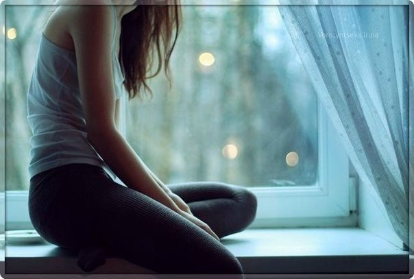 Нельзя — сначала убивать, Потом шептать: я не нарочно. Нельзя все время предавать, Потом молить: ...