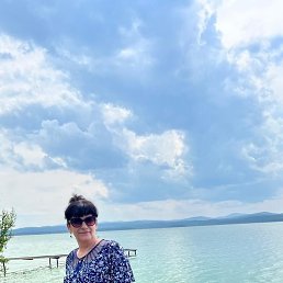Vera, 56, 