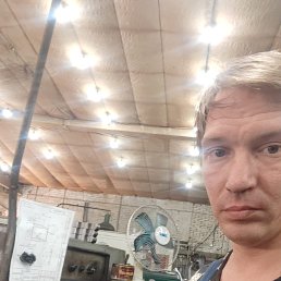 Василий, 38 лет, Хабаровск Василий, 38 лет, Хабаровск