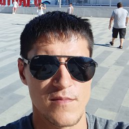 ����, �����, 32 ����