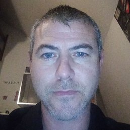 Geoffrey, �����, 42 ����