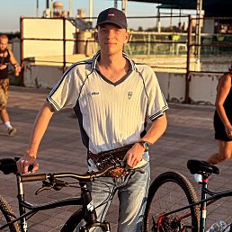 ������, 21 ���, �����-���������