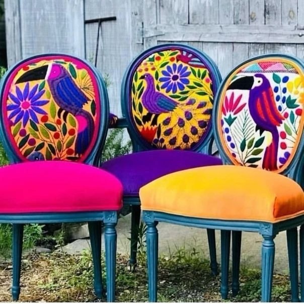 Эти стулья — как глоток летнего утра, впущенный прямо в интерьер. Они не просто предмет мебели — они ... - 7