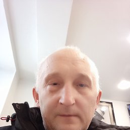 ����� ��������, ����, 44 ����