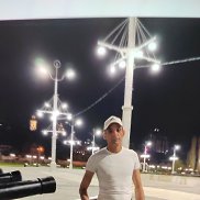 Karen, 38 ���, �������