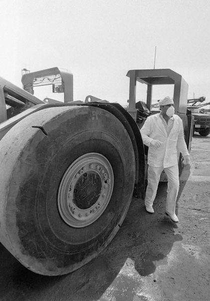 Советские фото: Ликвидация последствий аварии на Чернобыльской АЭС 26 апреля 1986 года в фотографиях - 5