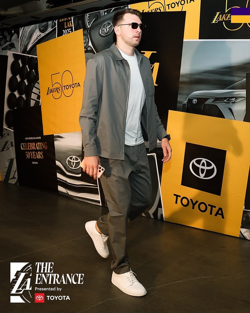      : 41.3  11.5  8.3  1.3  54%  ...