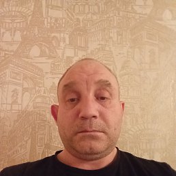 ��������, 42 ����, �������������-����������