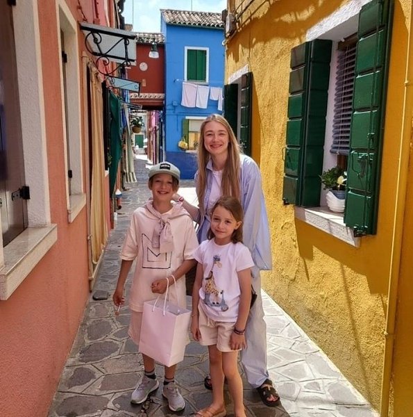 «Поделились совместным фото» — 38-летняя актриса Оксана Акиньшина и 40-летний актёр Данила ... - 3