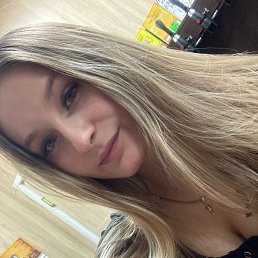 Юлия, 24 года, Челябинск Юлия, 24 года, Челябинск