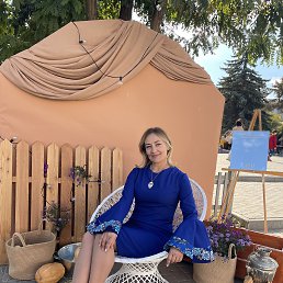 Lisa, 53, 