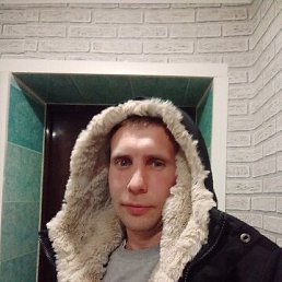 misha, 36, 