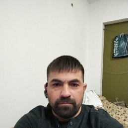 VARDAN, 38, 