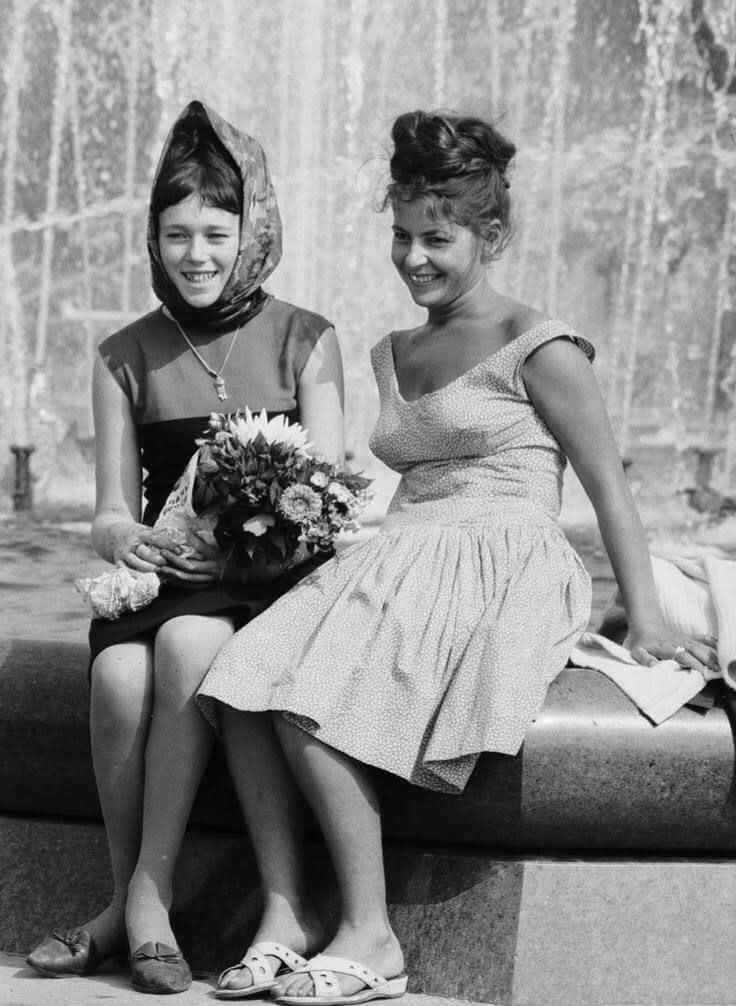 :)      ,       !   ,   ...