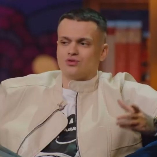 Бустер рассказал о причинах расставания с Диларой: «Стало скучно».«Многие мужчины сталкиваются с ...