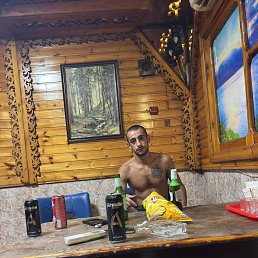 Gevo Hakobyan, 21, 