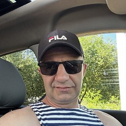 ����, ������, 44 ����