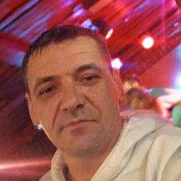  @, , 42  -  12  2025